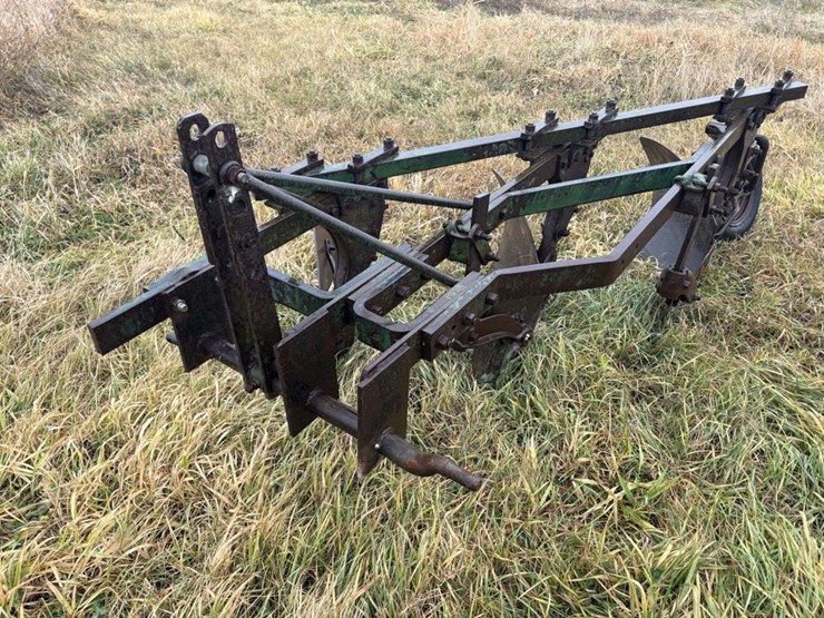 john-deere-310-image-3