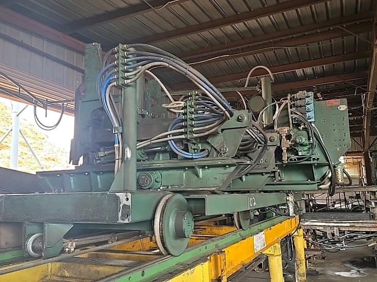 #143-•-cleereman-carriage-image-19