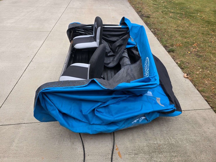 clam-yukon-fish-trap-by-dave-genz-2-person-portable-fish-house,-sled-and-flip-up-style,-folding-seat-image-17