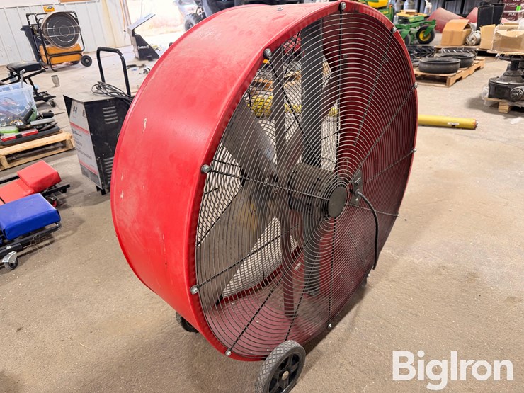 black-diamond-portable-electric-fan-image-4