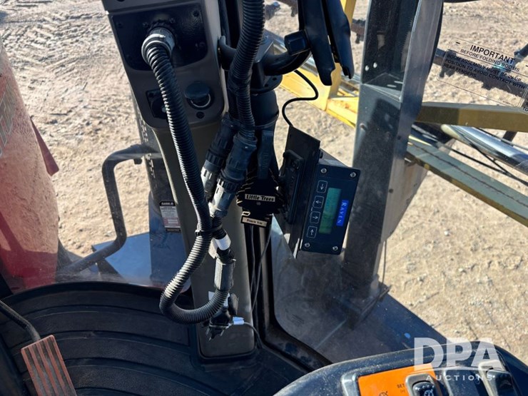 case-ih-titan-3020-image-116