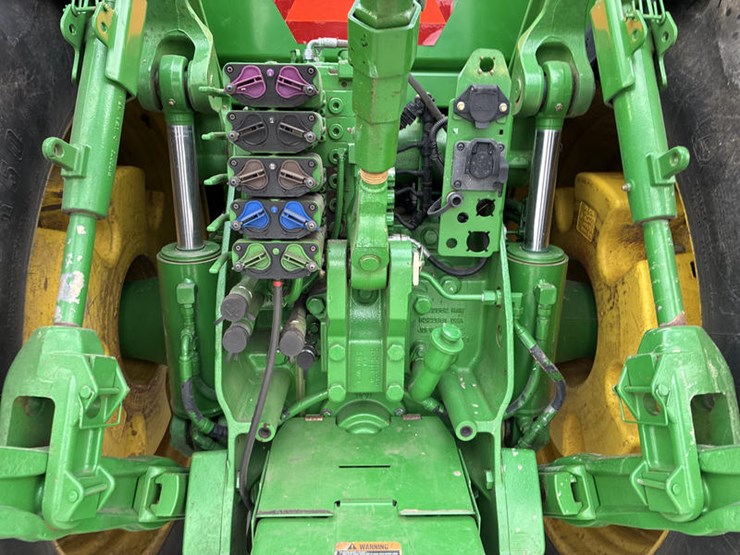 john-deere-8335r-image-31