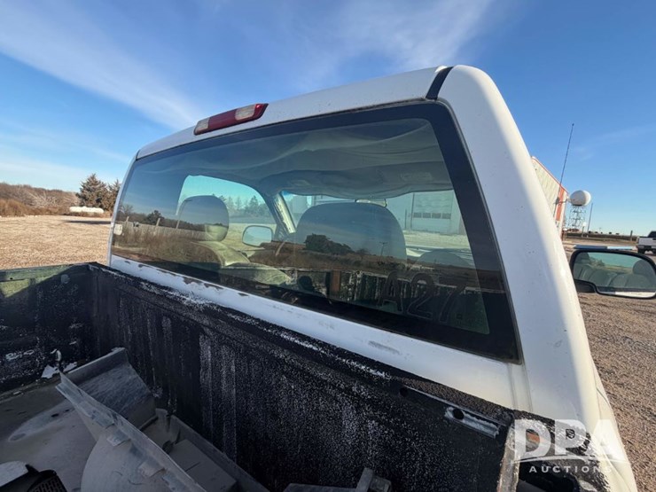 2003-chevrolet-silverado-2500hd-image-32