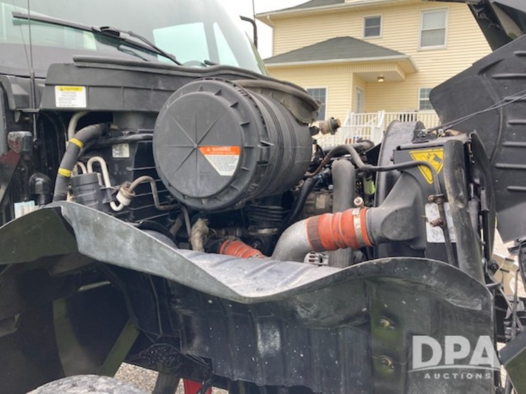 2010-international-durastar-4400-image-15