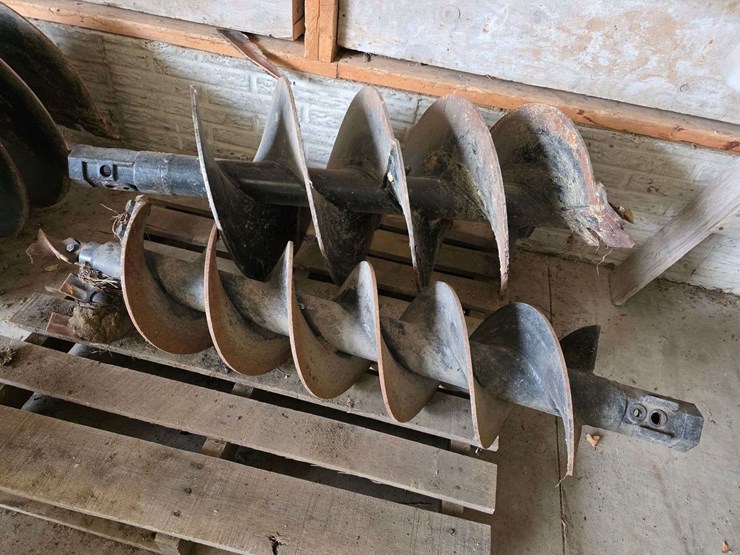 john-deere-worksite-pro-pa30-post-hole-auger,-24”,-18”-and-12”-bits,-standard-flow-hydraulics,-flat-image-14