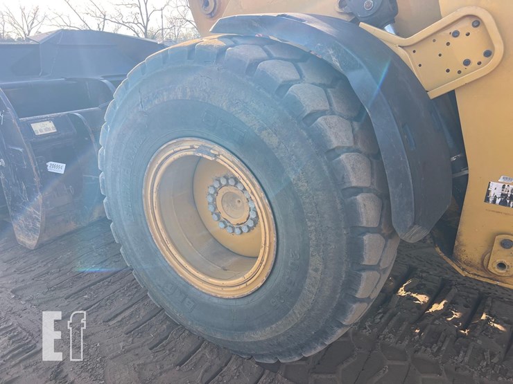 caterpillar-930m-image-17