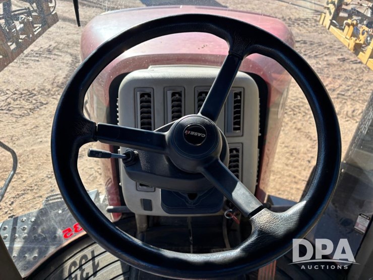 case-ih-titan-3020-image-111