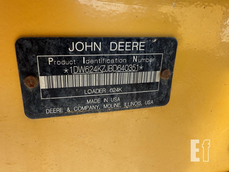 2011-deere-624k-image-23