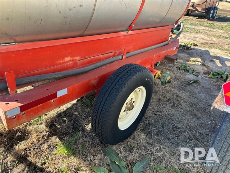 liquid-nurse-trailer-(cp1355,-tank-2227,-unit-92224)-image-7