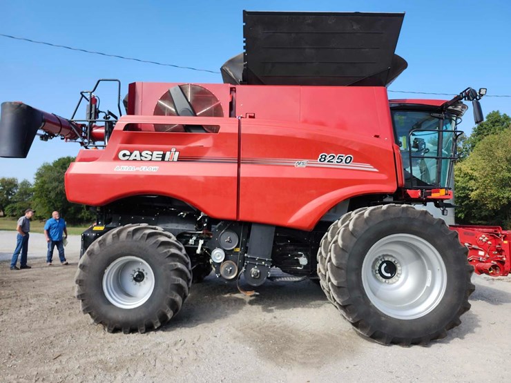 case-ih-8250-image-16