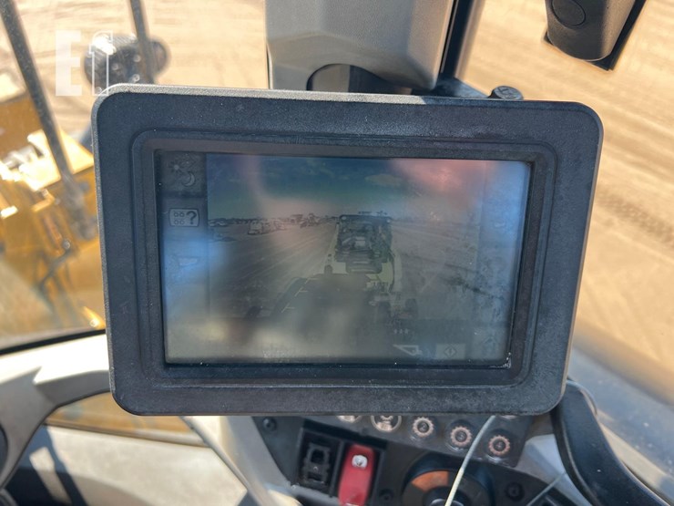 2021-caterpillar-926m-image-32