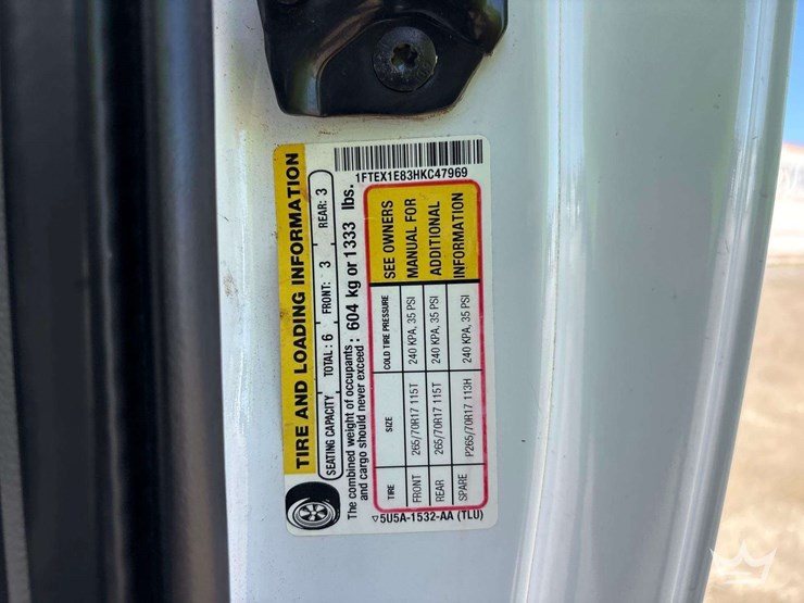 2017-ford-f150-image-9