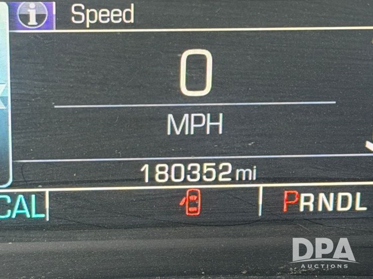 2017-chevrolet-1500-image-70