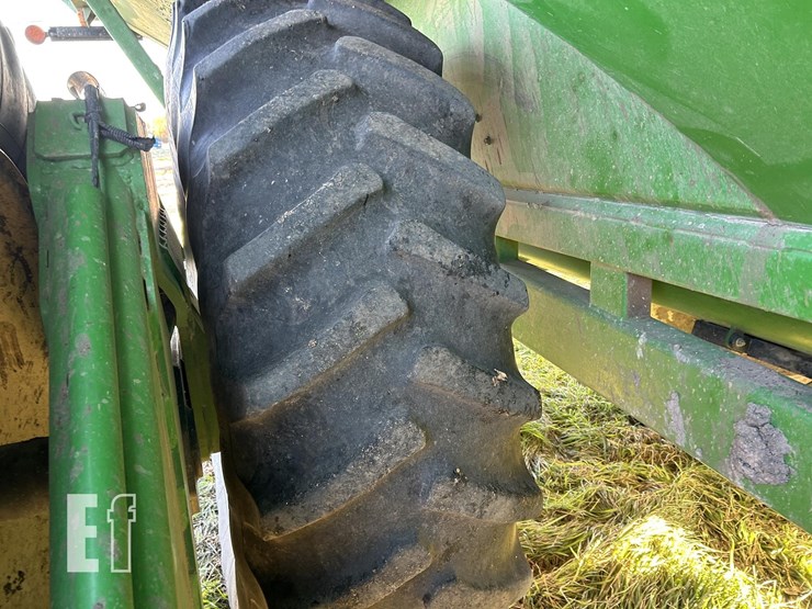 2010-parker-1348-image-18