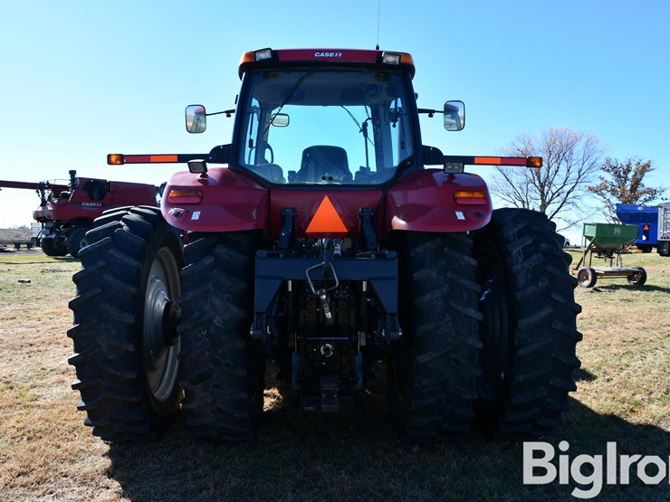 case-ih-magnum-335-image-6