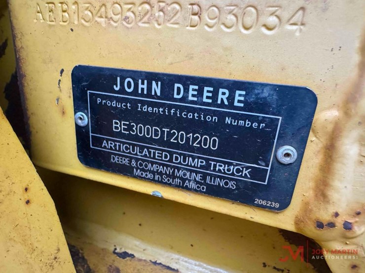 deere-300d-image-34