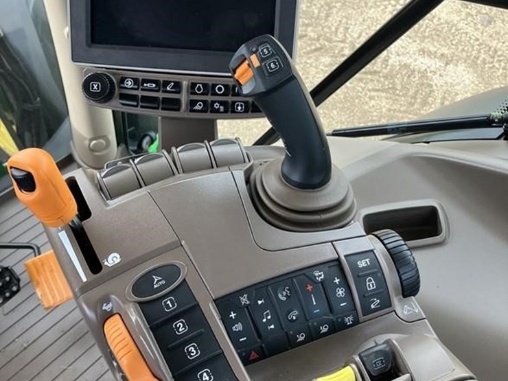 2023-john-deere-6r-155-image-85