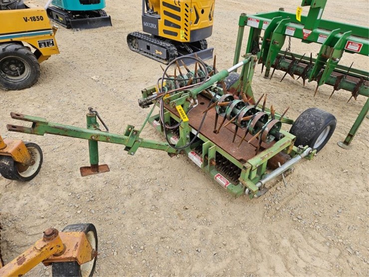 #3052-•-bannerman-multi-ject-3pt-or-pull-type-aerator-image-1