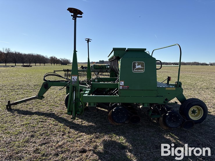 john-deere-1560-image-8