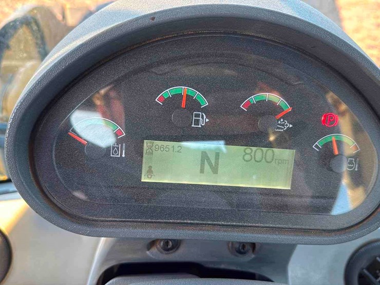 caterpillar-930m-image-23