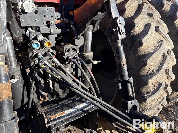 case-ih-magnum-215-image-11