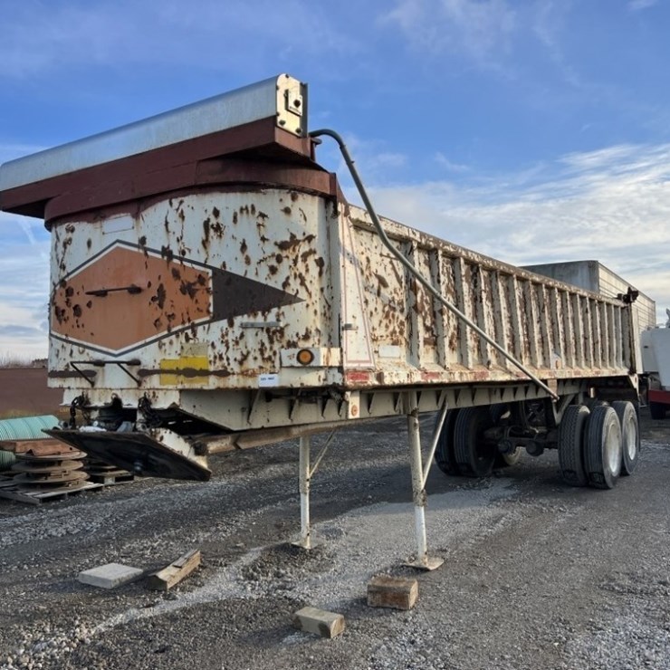 1983 LUFKIN END DUMP