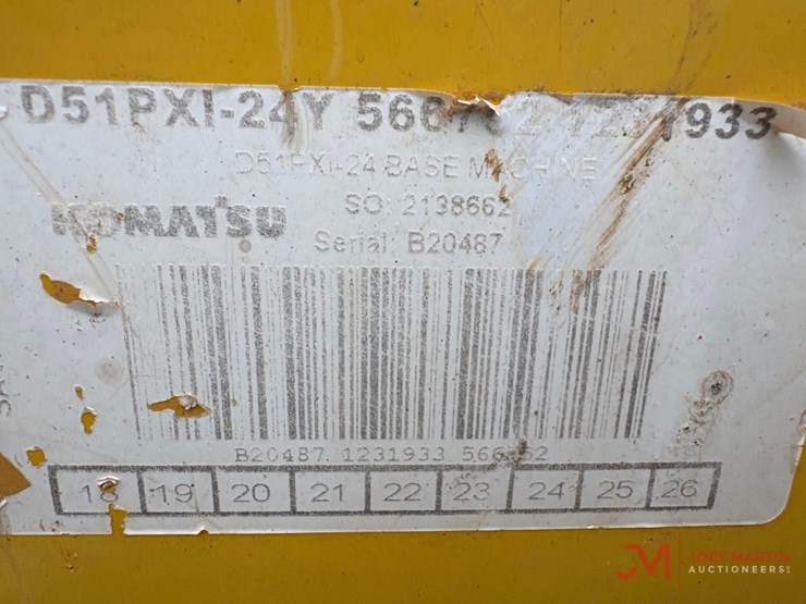 komatsu-d51pxi-24-image-21