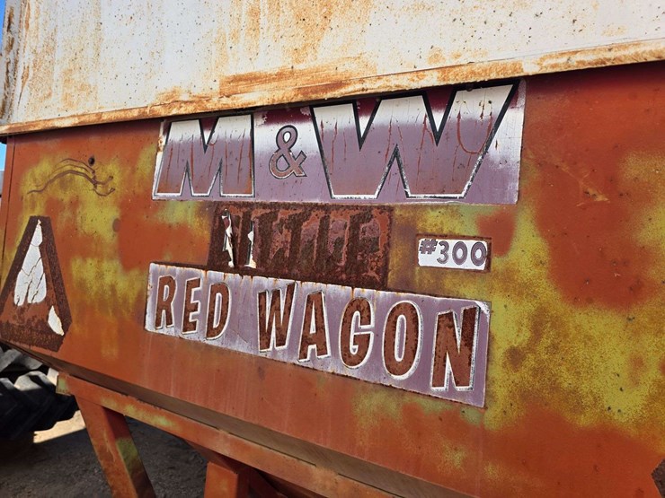 m+w-model-300b-little-red-wagon-gravity-box,-box-only,-side-extensions,-rear-lights-(need-wiring),-r-image-2