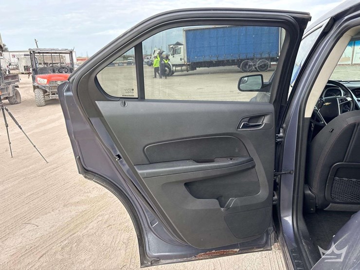 2014-chevrolet-equinox-image-19