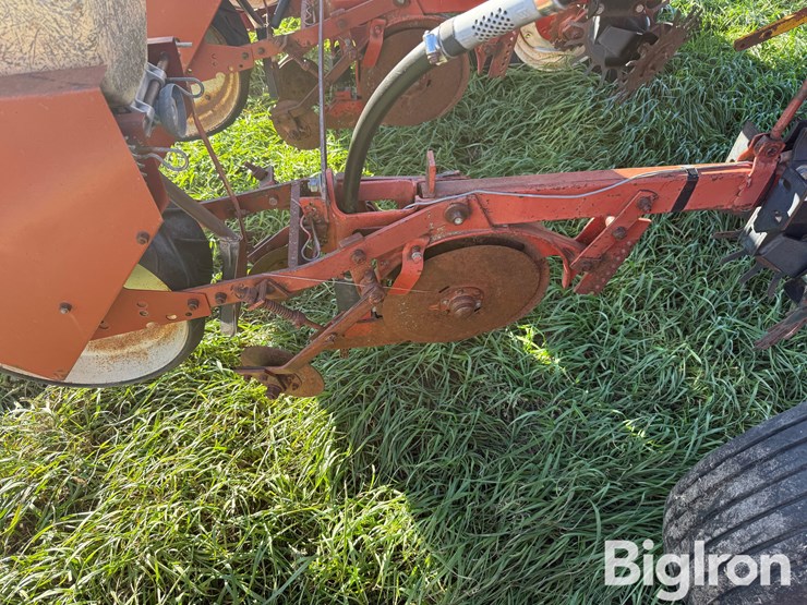 international-400-image-18