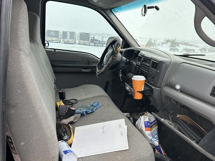 2001-ford-f450-xl-image-37