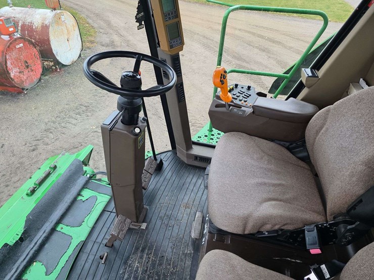 2000-john-deere-9650-sts-image-84