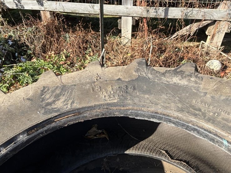 (2)-18.4---34-tractor-tires-image-4