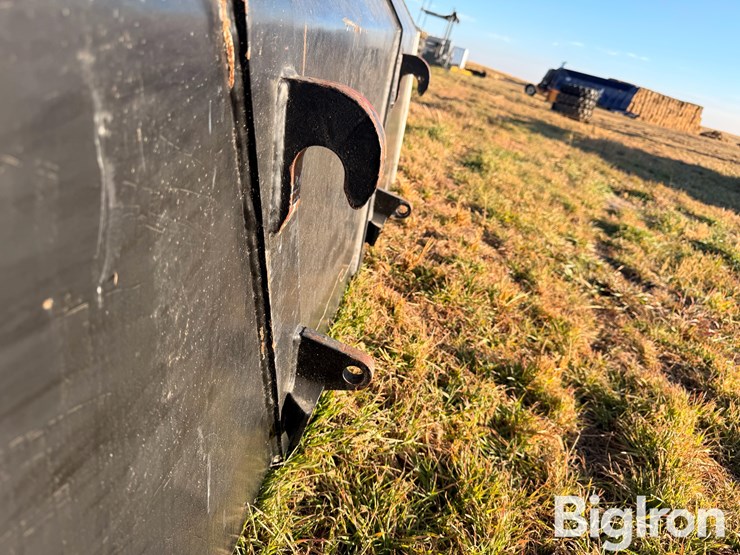 2021-hla-mbhv108ao600-bucket-attachment-image-5