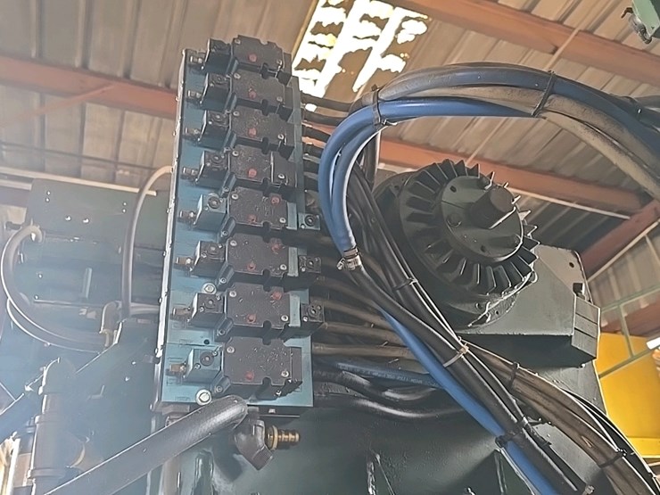 #143-•-cleereman-carriage-image-13