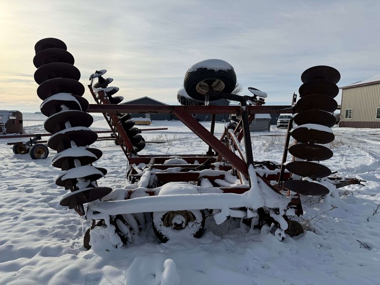 international-490-image-5