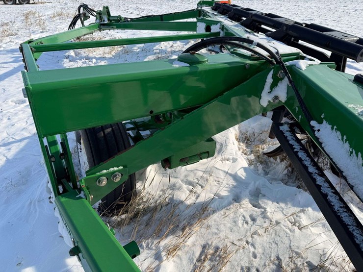 john-deere-3710-image-18