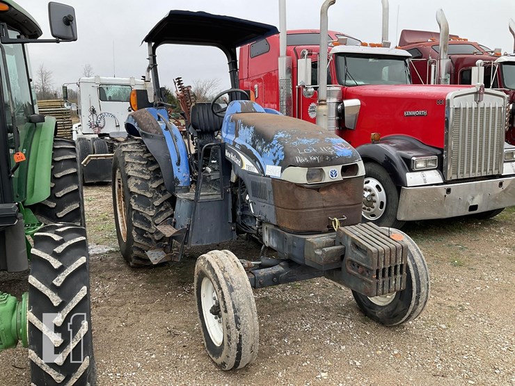 new-holland-tb100-image-1