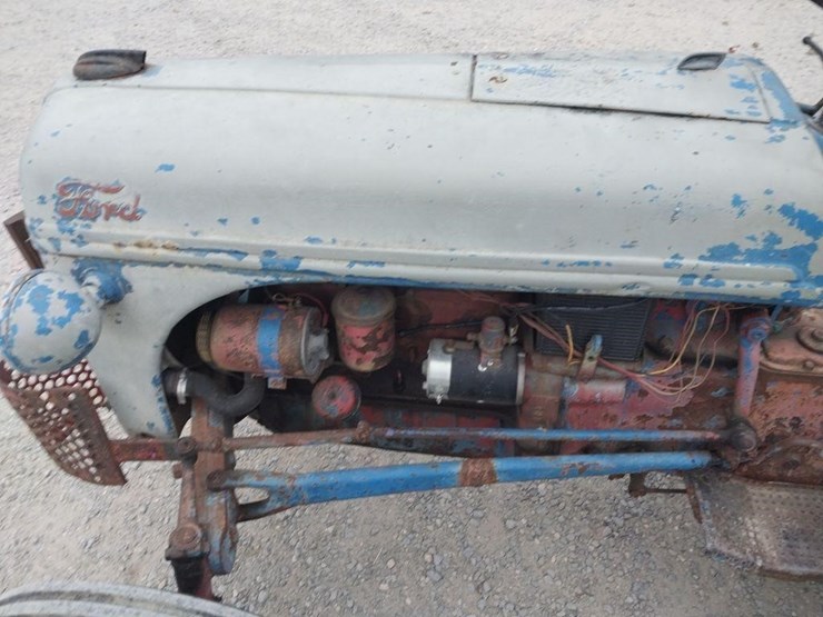 ford-tractor-image-10