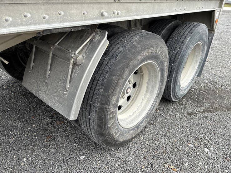 wilson-hopper-bottom-image-31