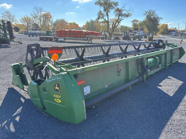 2004-john-deere-630f-image-10