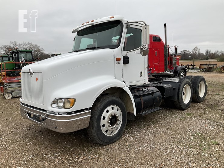 2002-international-9100-image-1