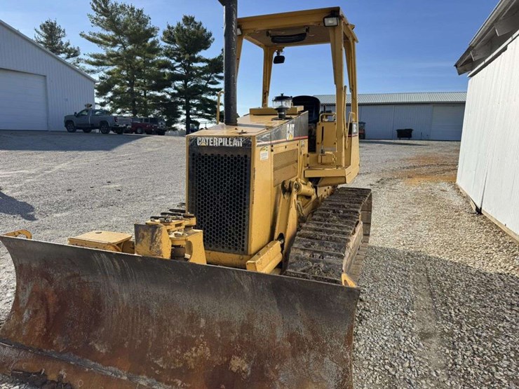 caterpillar-d3c-xl-image-3