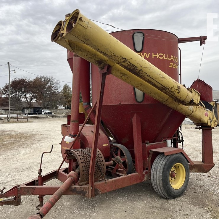NEW HOLLAND 354
