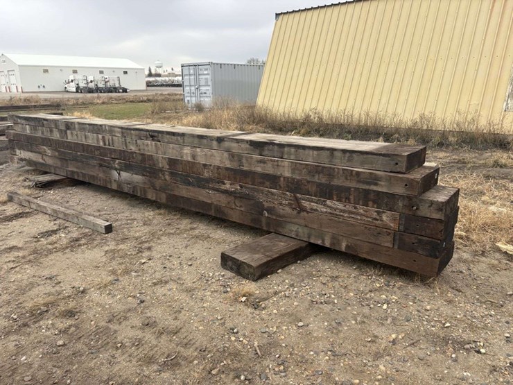 (6)-6”x19”-creosote-treated-wood-beams,-(4)-are-approx-26’,-(2)-are-approx-25’,-e-image-2
