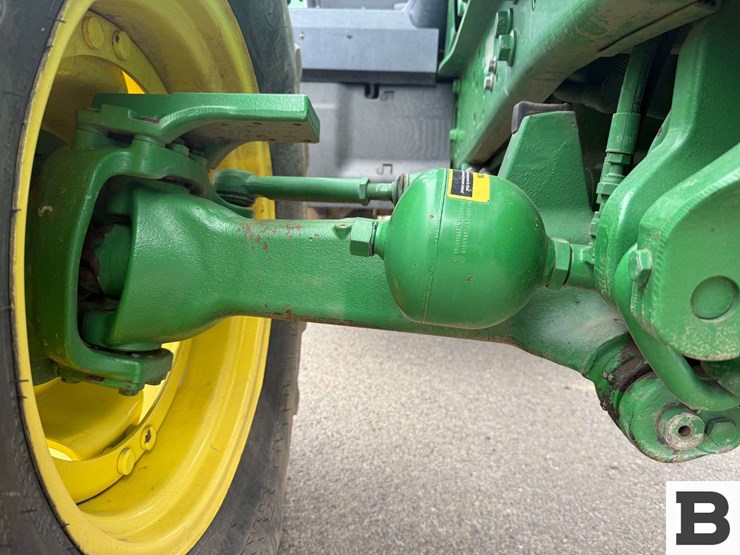 2012-john-deere-6115r-image-57