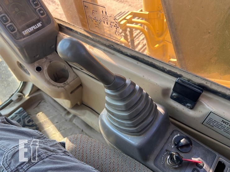 1999-caterpillar-312b-image-36