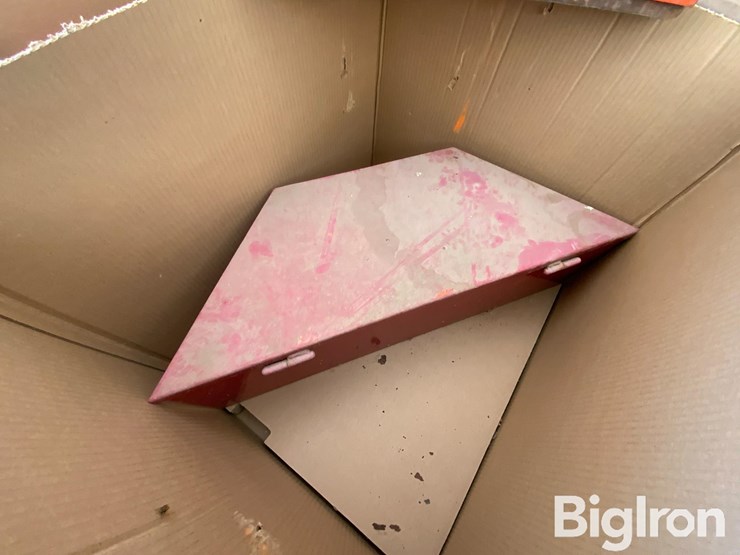 pallet-of-farm-support-image-13