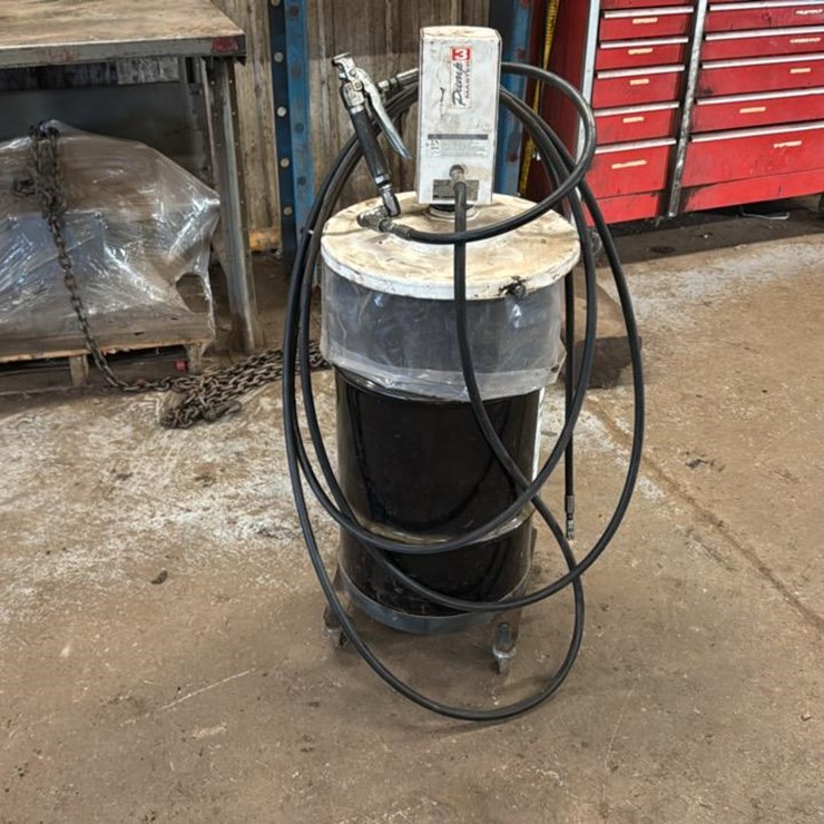 #158 • Barrel Grease System*