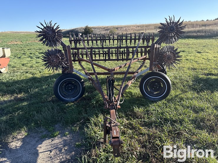 shop-built-28'-rotary-hoe-image-2